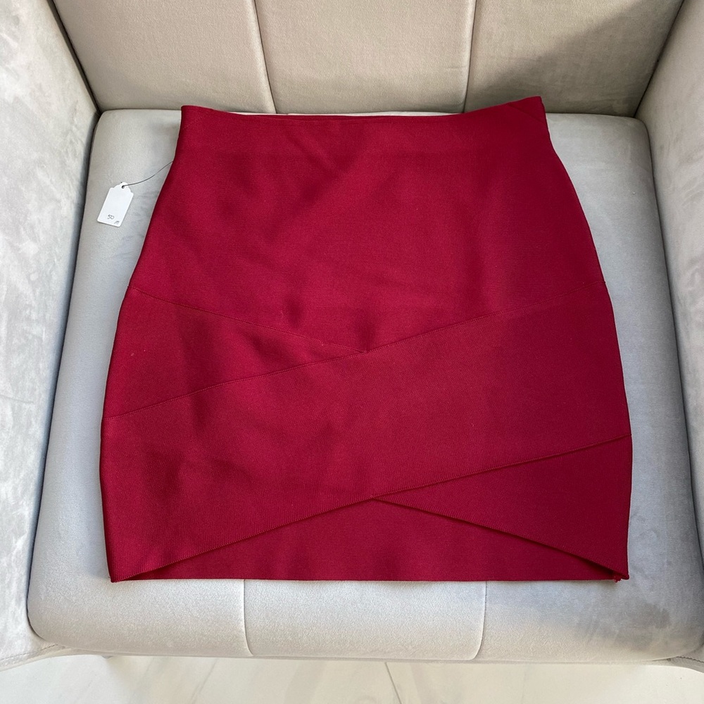 NWT Red Bodycon Miniskirt - Picture 5 of 15